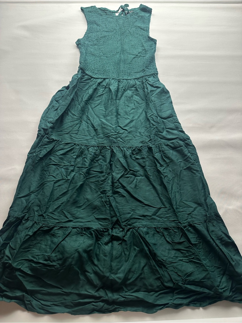 Sleeveless Smocked Maxi Dress in emerald Green. Size S